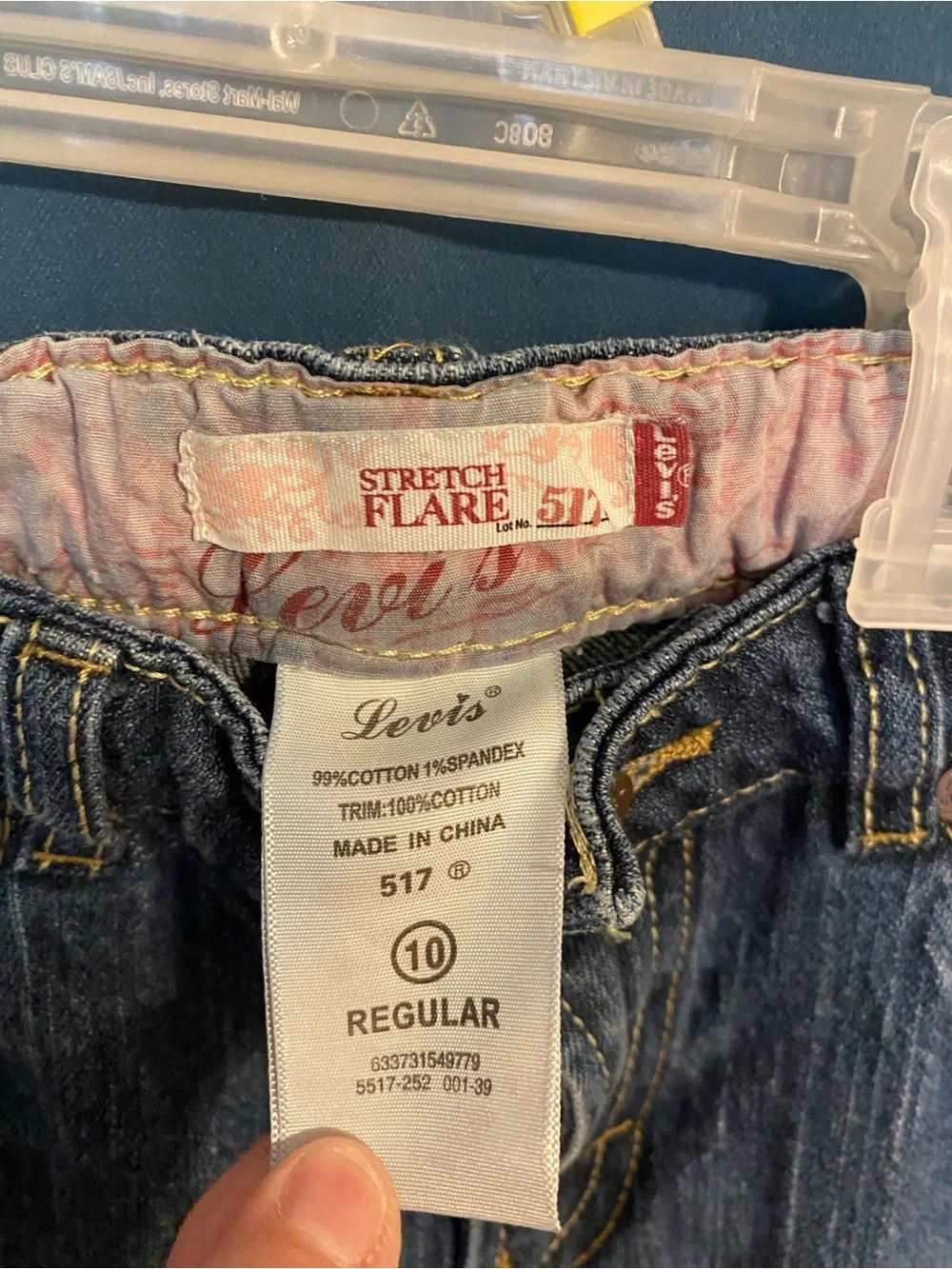 Levi's Women's Flare Jeans in Blue Denim